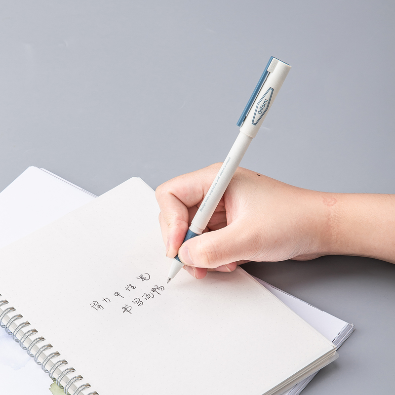 s36沙龙会A261学生中性笔0.5mm子弹头(黑)